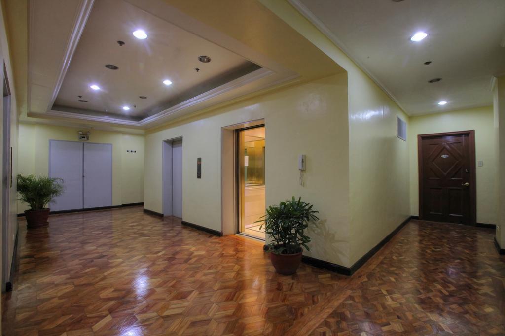 Bsa Tower Serviced Residences Makati City Екстер'єр фото