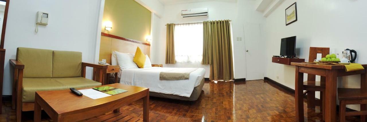 Bsa Tower Serviced Residences Makati City Екстер'єр фото